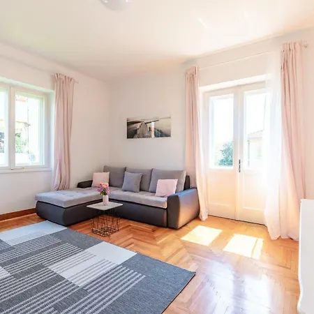 Apartman Rhapsody Διαμέρισμα Σπλιτ